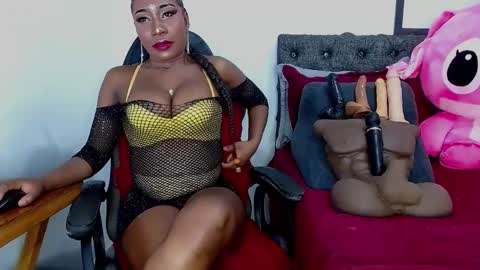 Sara Greyx online show from 12.19.24