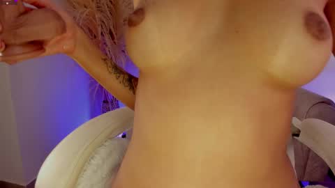 S A R A online show from 12.19.25