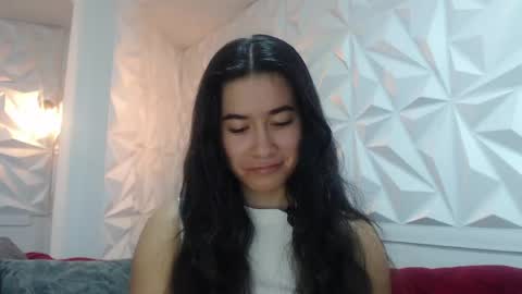Snapshot of sara_hoffman_4 chatting on 05.30.26 Sara online show from 05.30.26