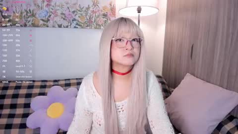 Sara  new account  give me thomb up  Follow me   help me reach 15k followers again   online show from 01.17.26