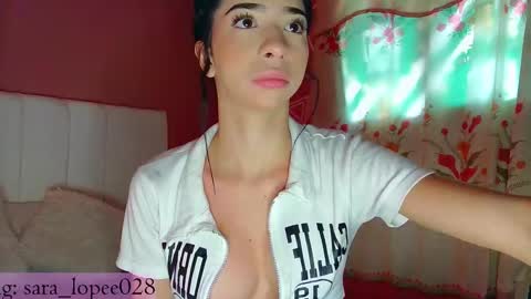 sara_lopee1 online show from 02.20.25