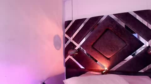 sara_lopee1 online show from 09.10.25