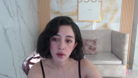 Sara  online show from 10.06.25