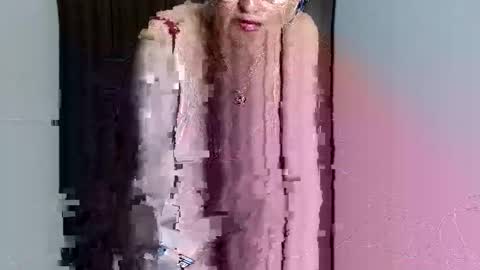 Sara love online show from 02.04.25