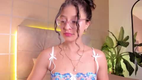 Sara  online show from 03.26.26