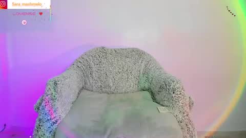 Snapshot of sara_mashmelo chatting on 02.03.25 Angie online show from 02.03.25