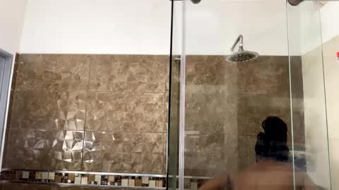 Sara online show from 09.13.25