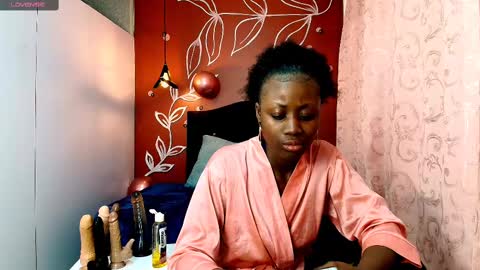 Snapshot of sara_naugty chatting on 02.06.25 S A R A online show from 02.06.25