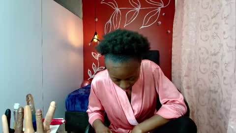 Snapshot of sara_naugty chatting on 02.07.25 S A R A online show from 02.07.25