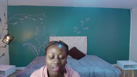 Snapshot of sara_naugty chatting on 03.06.25 S A R A online show from 03.06.25