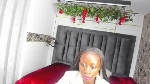 Snapshot of sara_naugty chatting on 07.29.26 S A R A online show from 07.29.26