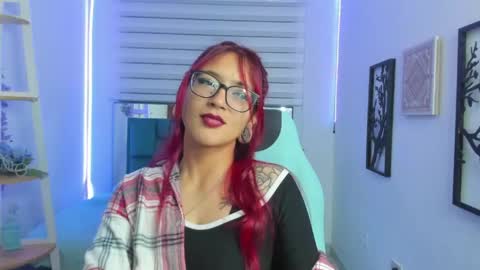sara_red_x online show from 06.08.26