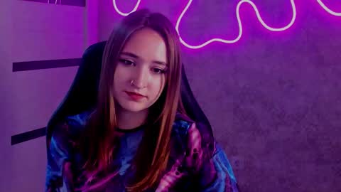 Snapshot of sara_rossse chatting on 10.03.25 Sara online show from 10.03.25