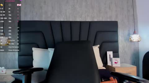 -  online show from 02.05.25