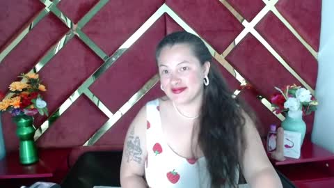sara_thonson_ online show from 01.22.25