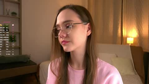 Im Sara  online show from 04.10.26