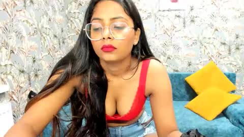 saraa_jayy online show from 09.19.25