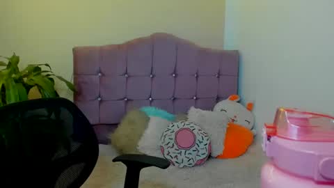 Sarah Ramirez online show from 12.16.24