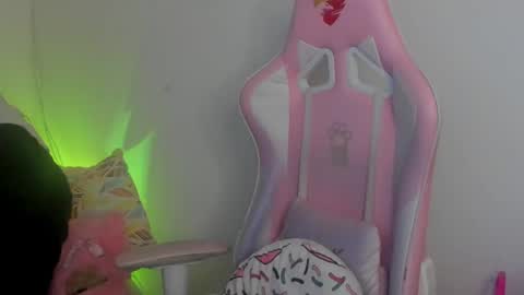 Sarah Ramirez online show from 12.27.24