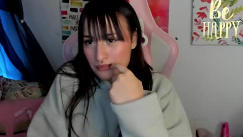 Sarah Ramirez online show from 12.31.24