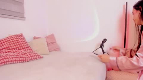 Sarah  online show from 02.19.26