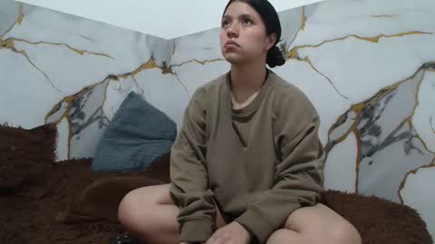 sara and thomas online show from 12.21.25