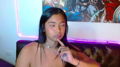 SARAHGIL online show from 12.27.24