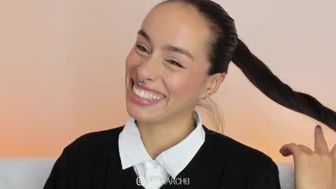 Sara online show from 05.18.26