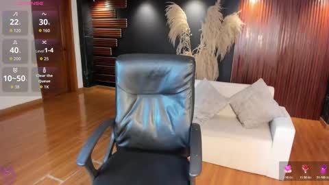 Sara  Everyday From 1430 to 2130 Col Time online show from 03.18.26