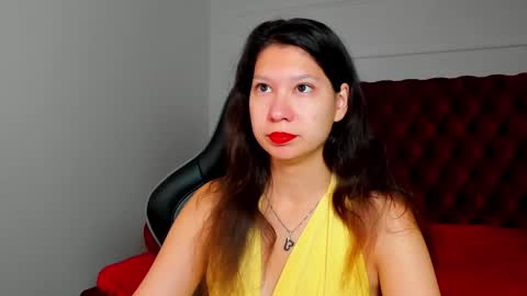 Snapshot of saradenar chatting on 09.14.25 saradenar online show from 09.14.25