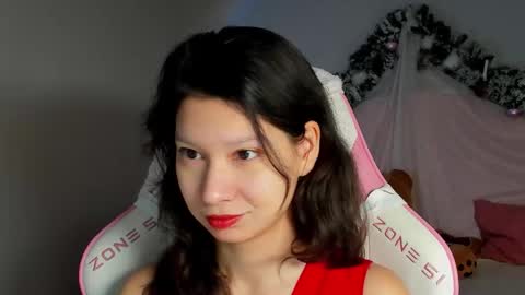 SaraDenars online show from 12.19.25