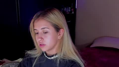 saradiazxxx online show from 04.25.26