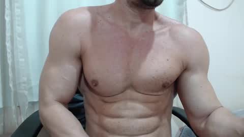 saradorj92 online show from 09.14.25