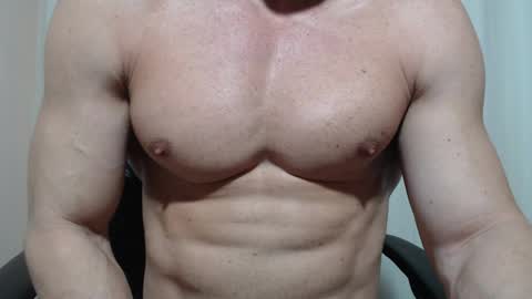 saradorj92 online show from 04.06.26