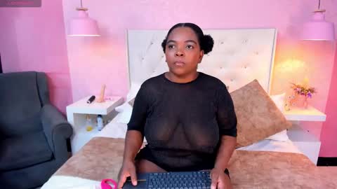 saradunss online show from 10.12.25