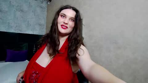 saraelise online show from 09.16.25