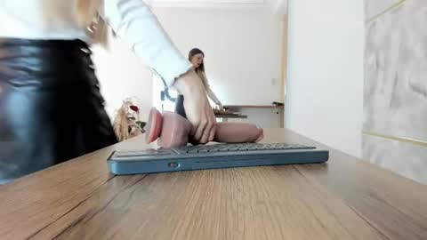 Sara Ferrera online show from 10.07.25