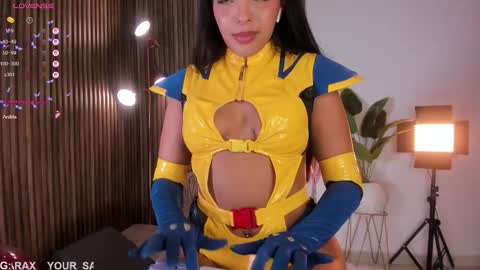 Snapshot of saraferrerx chatting on 10.30.25 IG your sarax Im here from Monday to Saturday from 630 to 1030 GMT If you miss me a lot please join my fan club online show from 10.30.25