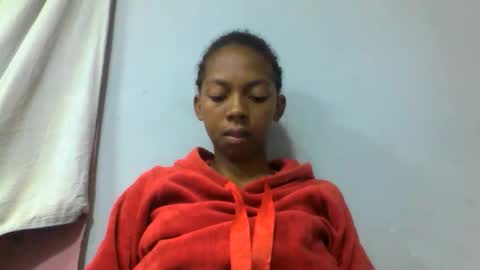 sarah146341 online show from 12.17.25