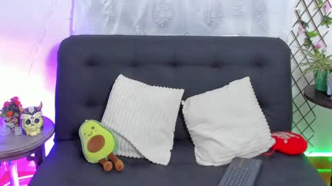 Sarah Redhair  Nicolle Black hair  online show from 01.11.25