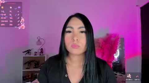 Snapshot of sarah_bali chatting on 02.11.25 Sarah Valkiria IG Sar lanister online show from 02.11.25