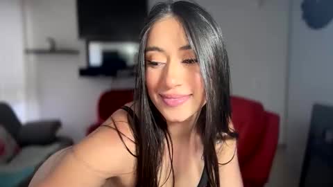 Dani online show from 01.23.25