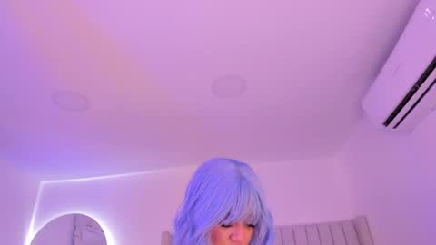 Snapshot of sarah_bonneth chatting on 03.11.25 Sarah Bonneth online show from 03.11.25