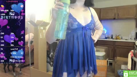 Sarah online show from 12.14.24