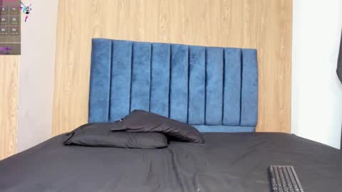 sarah_foxxy online show from 09.18.25