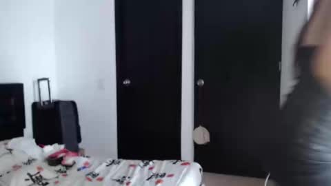 Sarah online show from 02.20.25