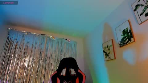 Snapshot of sarah_perez1 chatting on 02.02.25 INSTAGRAM...sarah22 p online show from 02.02.25