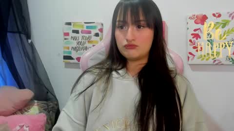 Snapshot of sarah_ramirez777 chatting on 12.31.24 Sarah Ramirez online show from 12.31.24