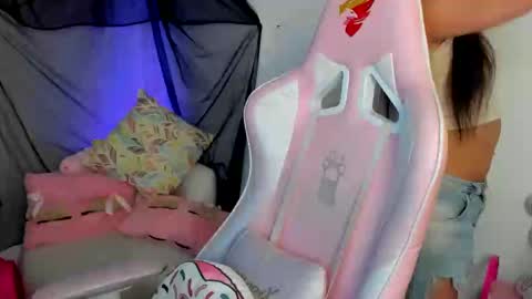 Snapshot of sarah_ramirez777 chatting on 01.05.25 Sarah Ramirez online show from 01.05.25