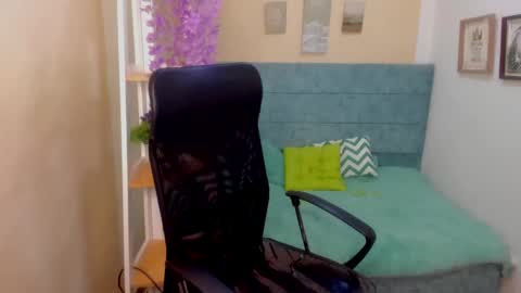 Snapshot of sarah_ramirez777 chatting on 01.29.25 Sarah Ramirez online show from 01.29.25